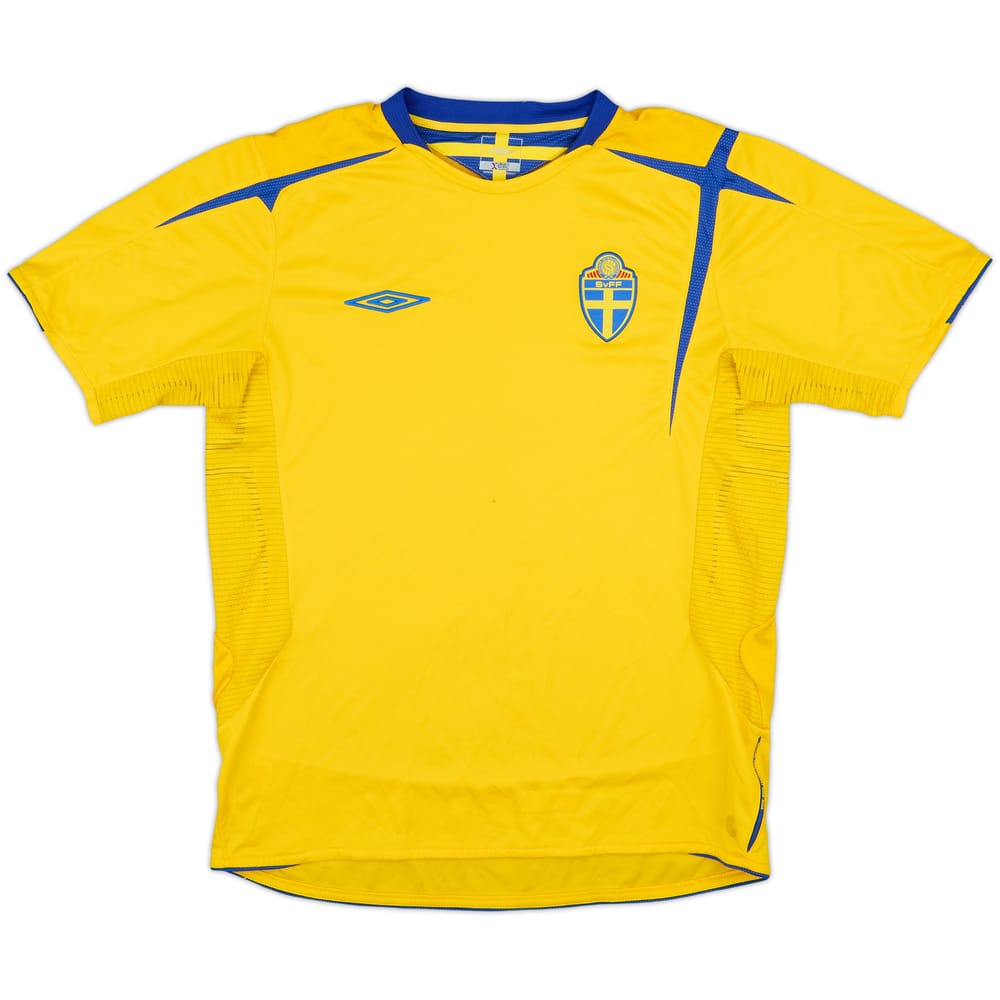 2005-06 Sweden Home Shirt - 5/10 - (L)