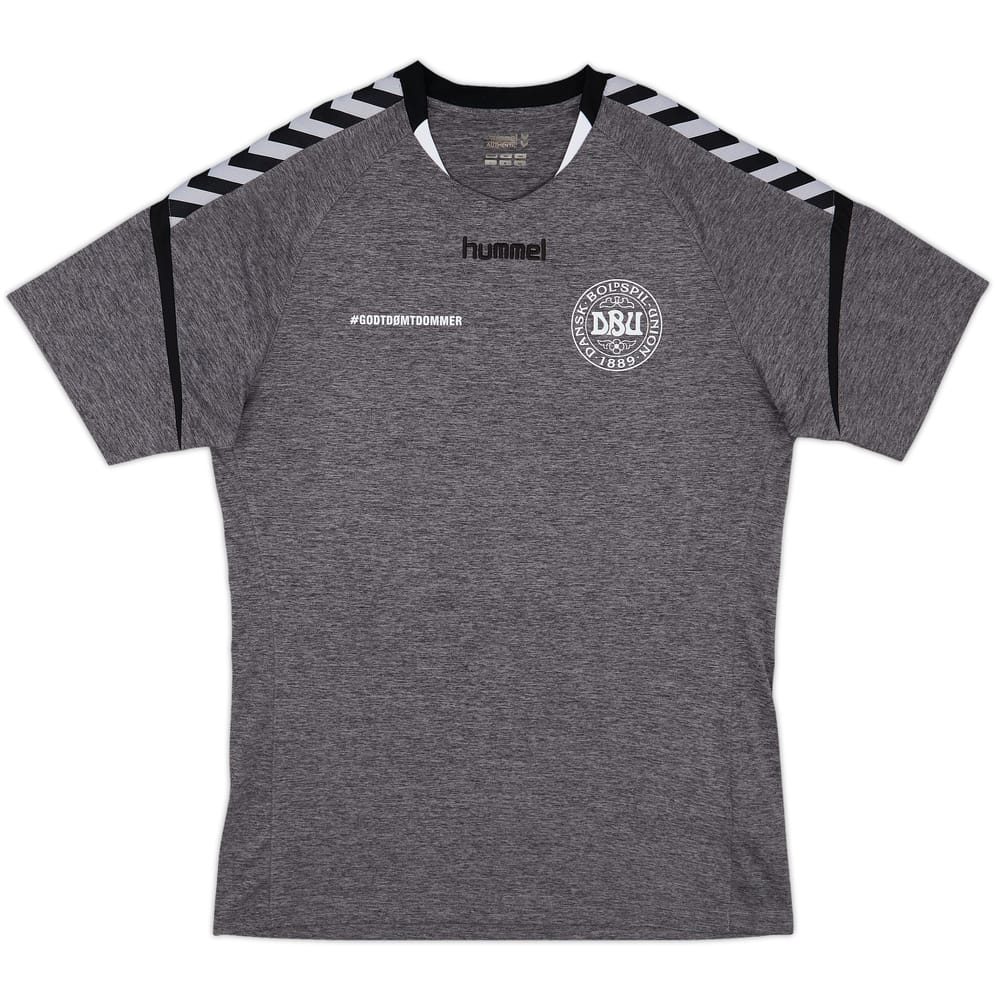 2016-18 Denmark Hummel Training Shirt - 10/10 - (L)