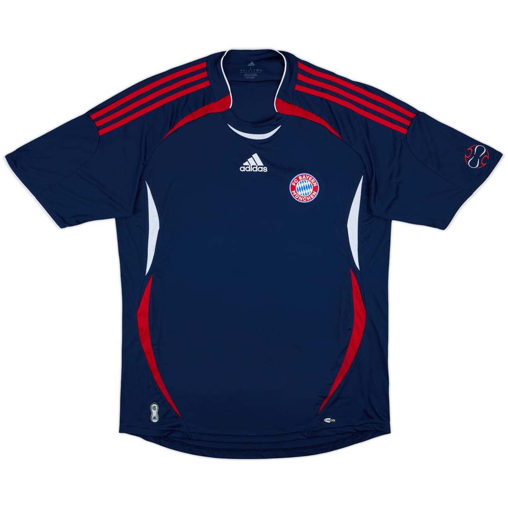 2021-22 Bayern Munich adidas Training Shirt - 10/10 - (L)