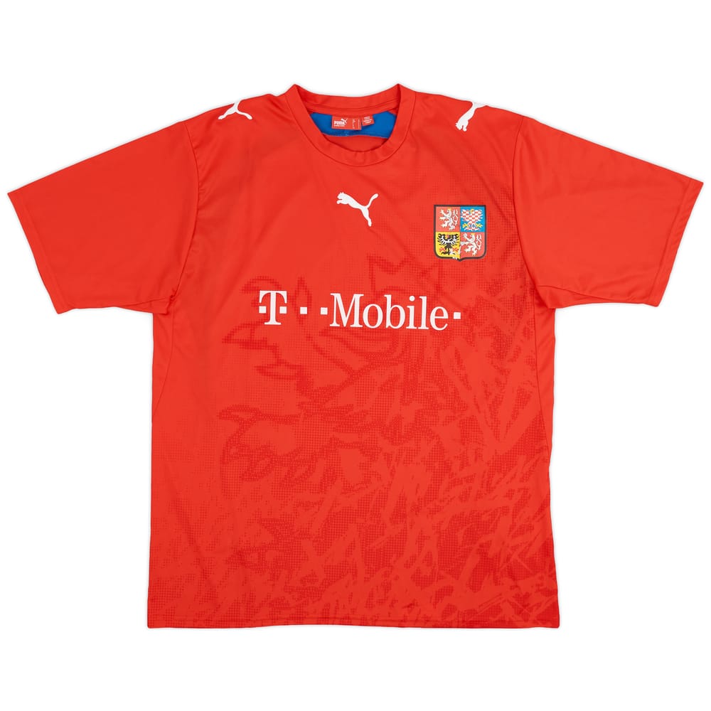 2006-08 Czech Republic Basic Home Shirt - 5/10 - (L)