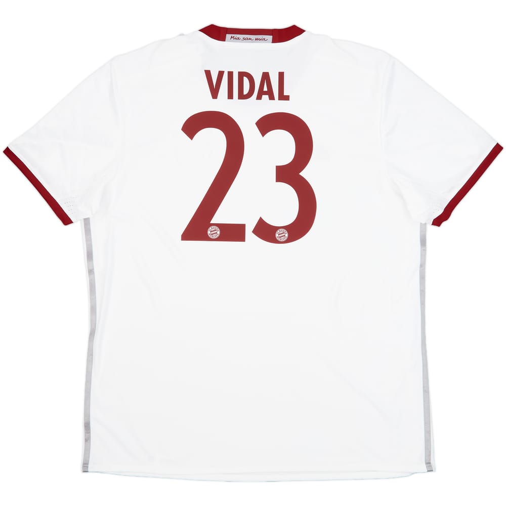 2016-17 Bayern Munich Third Shirt Vidal #23 (XL)
