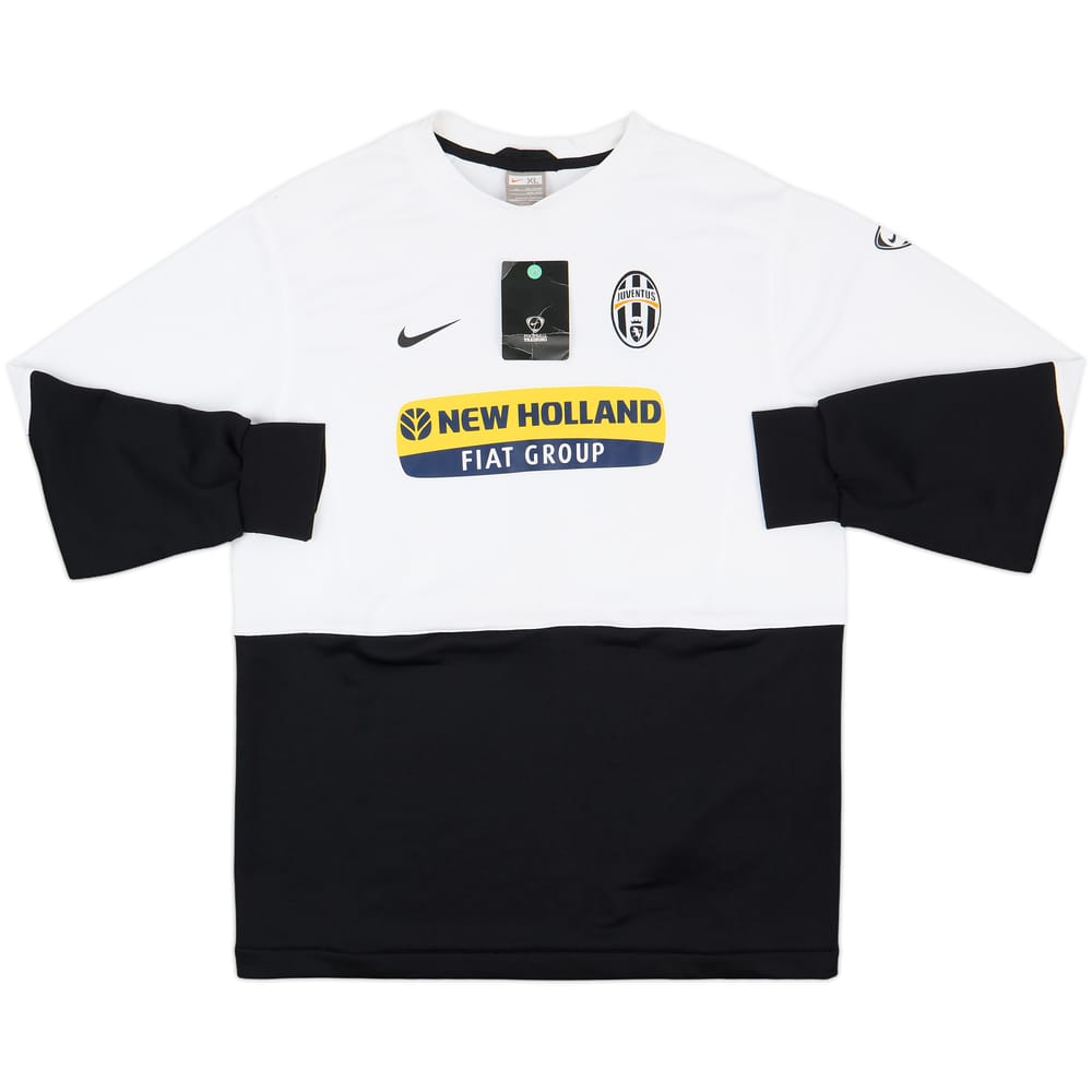 2009-10 Juventus Nike Sweat Top (XL.Boys)