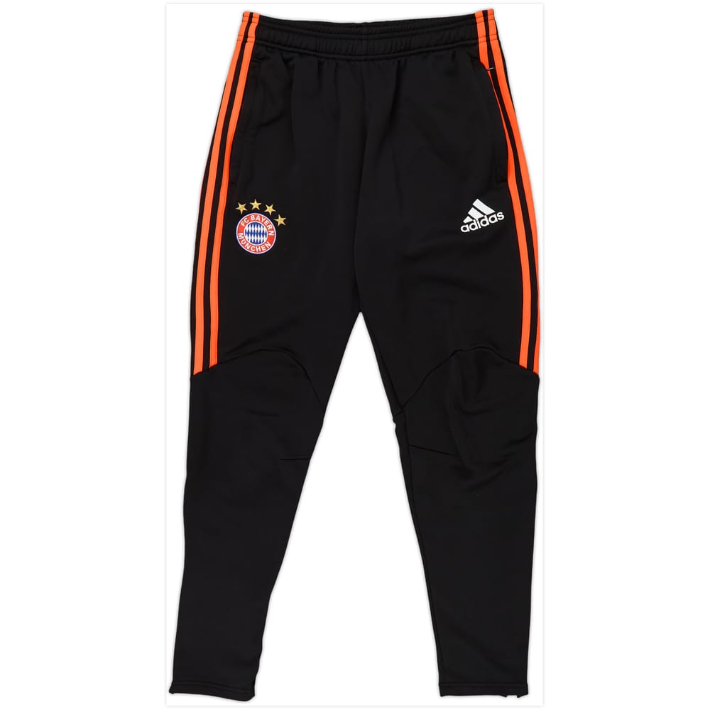 2016-17 Bayern Munich adidas Track Pants/Bottoms - 10/10 - (S)