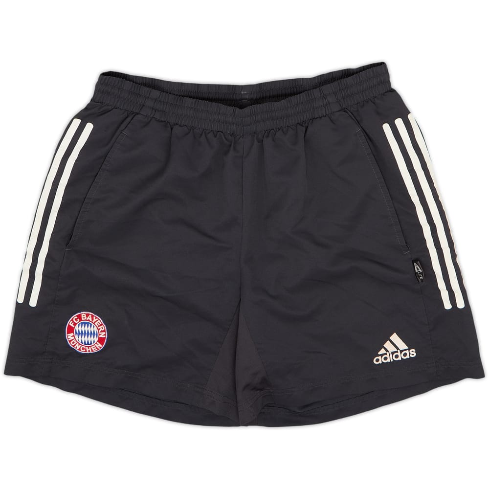 2005-06 Bayern Munich adidas Training Shorts - 8/10 - (M)