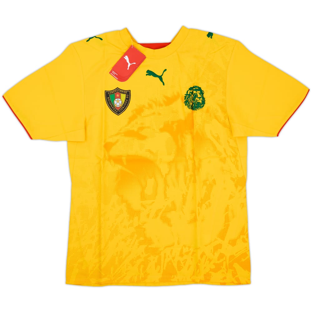 2006-08 Cameroon Away Shirt (S)