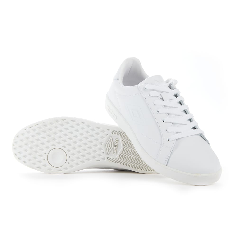 2021-22 Umbro Cheetham Trainers