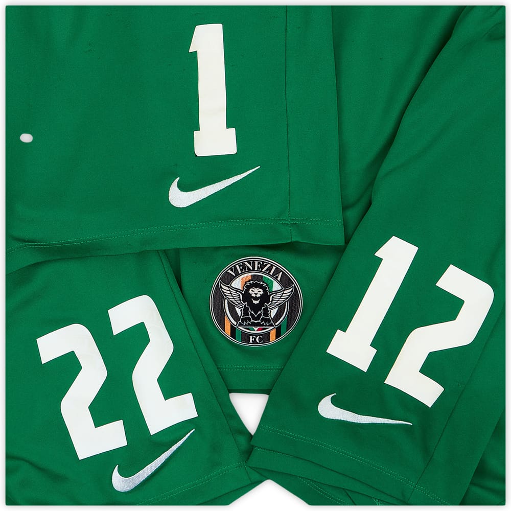 2017-18 Venezia GK Shorts # - 7/10 - (L)