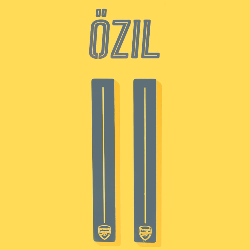 2016-17 Arsenal Away Cup Ozil #11 Name Set