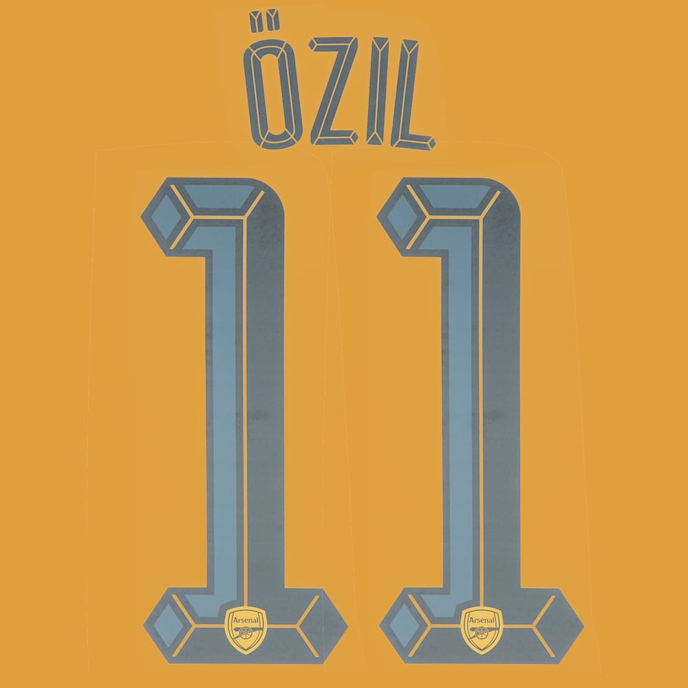 2015-16 Arsenal Away Cup Ozil #11 Name Set