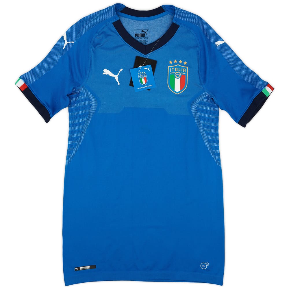 2018-19 Italy Authentic Home Shirt (L)
