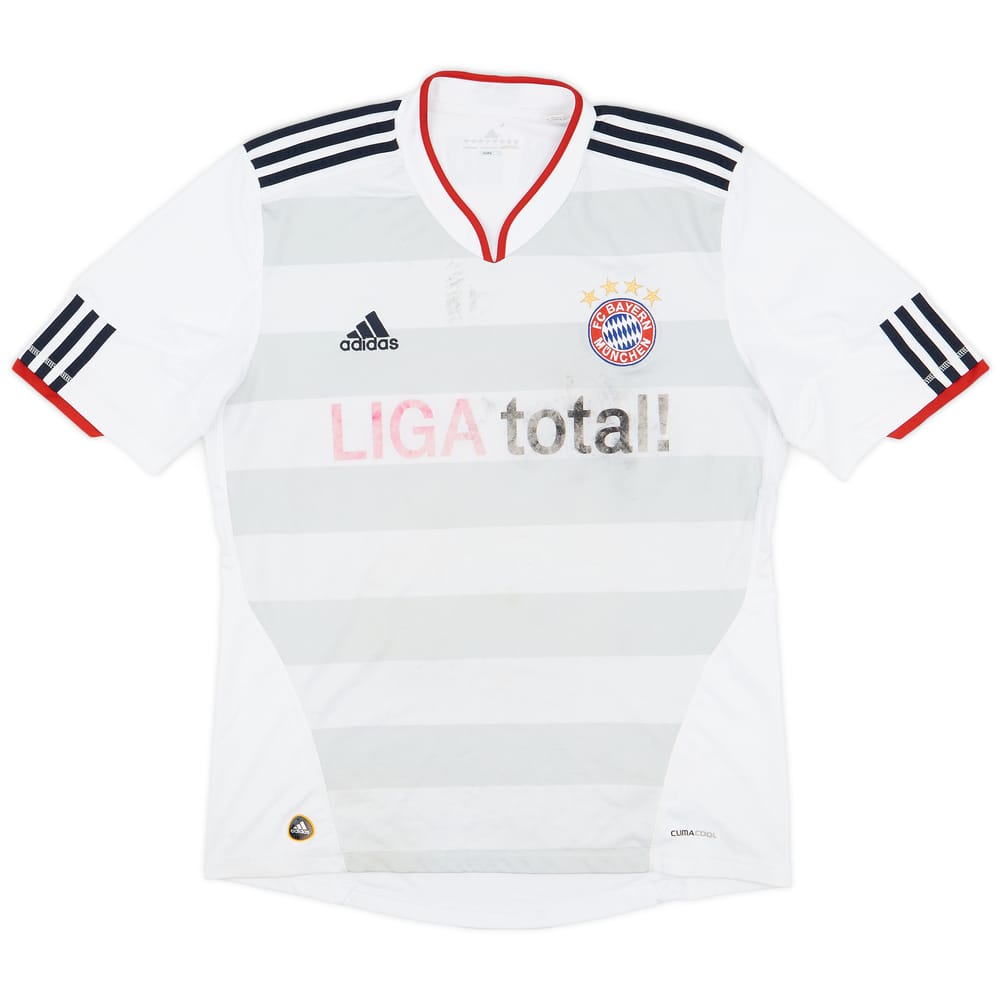 2010-11 Bayern Munich Away Shirt - 4/10 - (L)