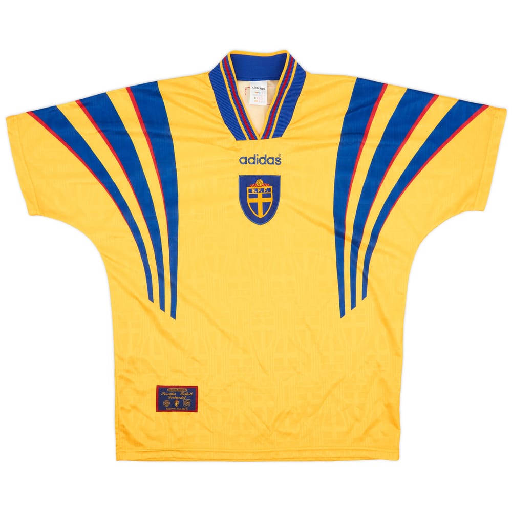1997 Sweden Home Shirt - 9/10 - (L)