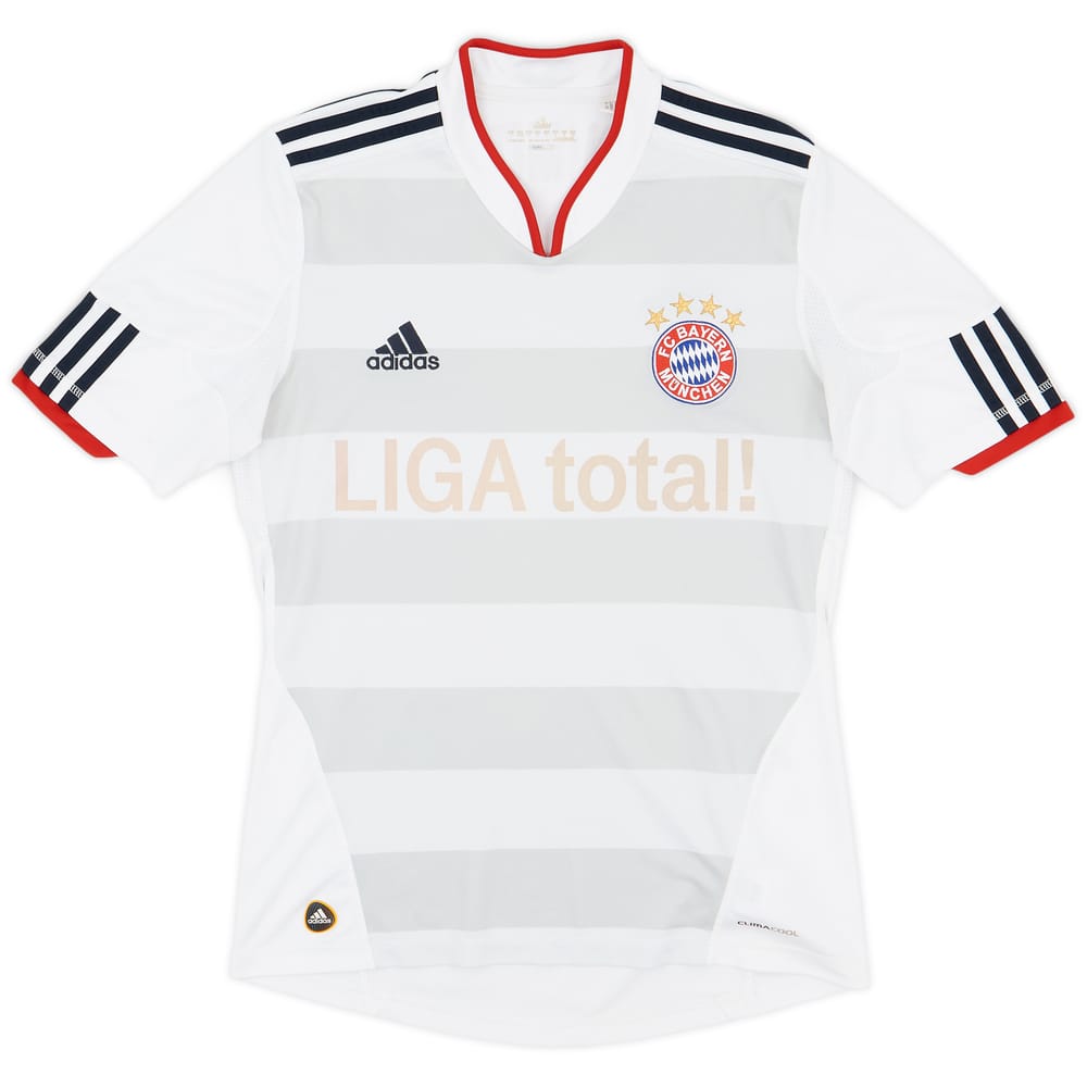 2010-11 Bayern Munich Away Shirt - 4/10 - (S)