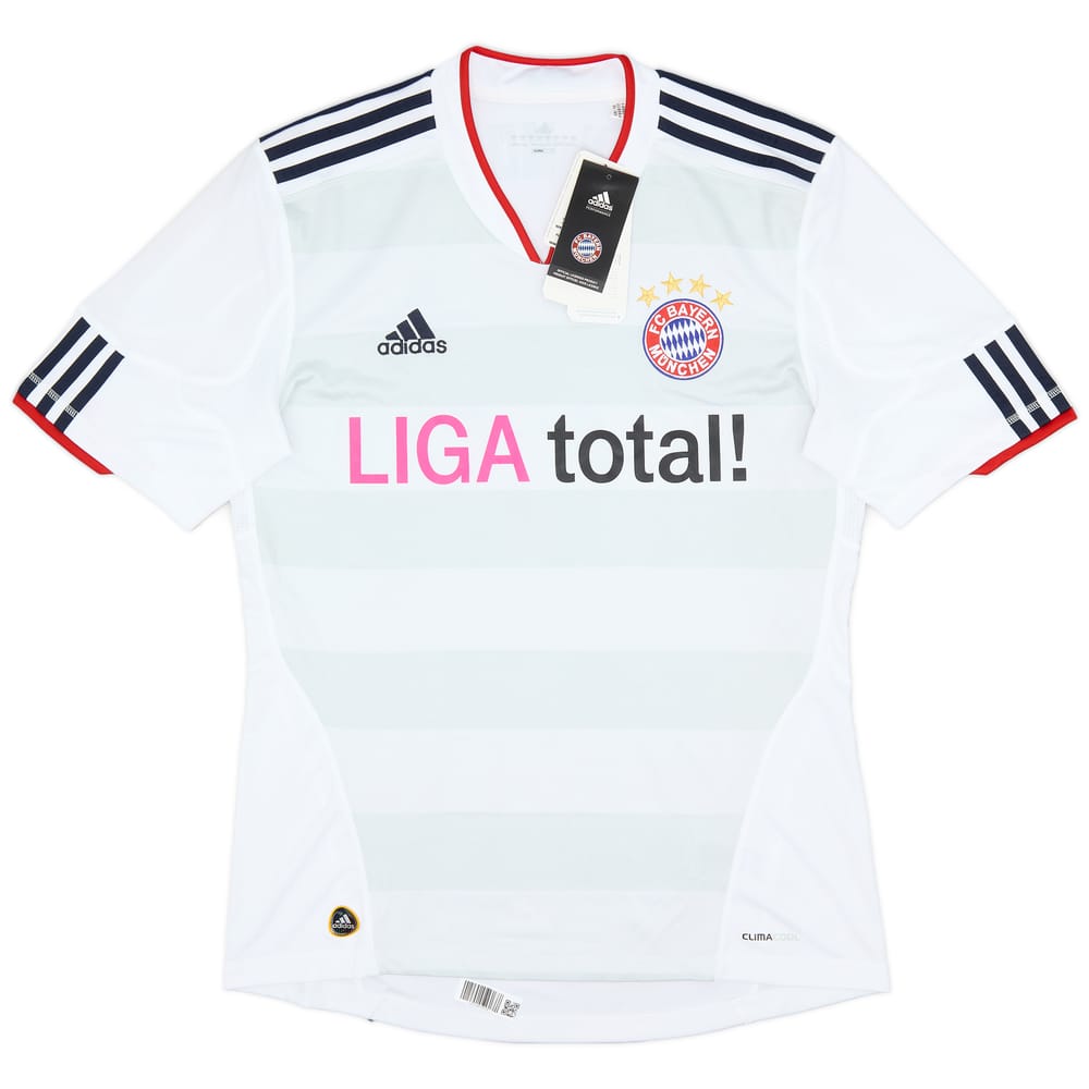 2010-11 Bayern Munich Away Shirt (M)