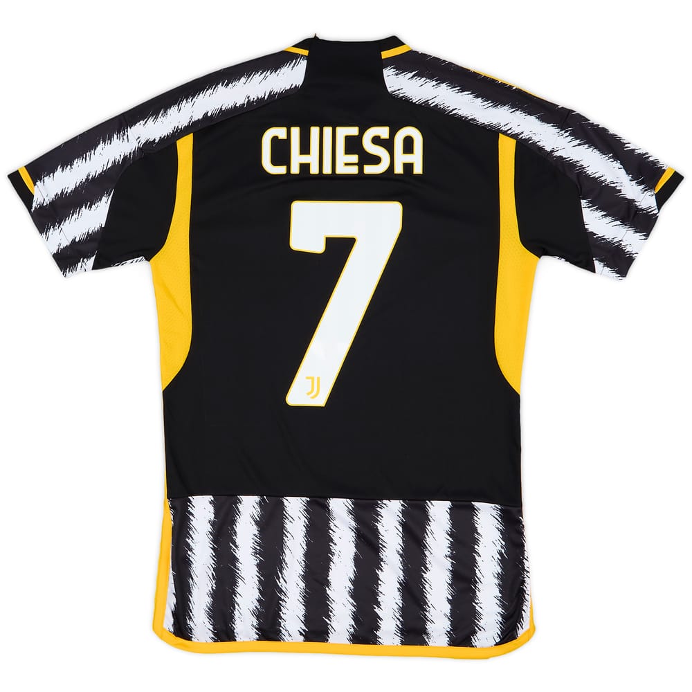 2023-24 Juventus Home Shirt Chiesa #7 (S)