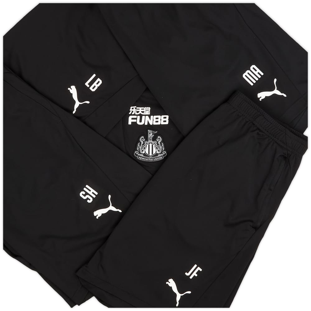 2019-20 Newcastle Staff Issue Training Shorts - 5/10