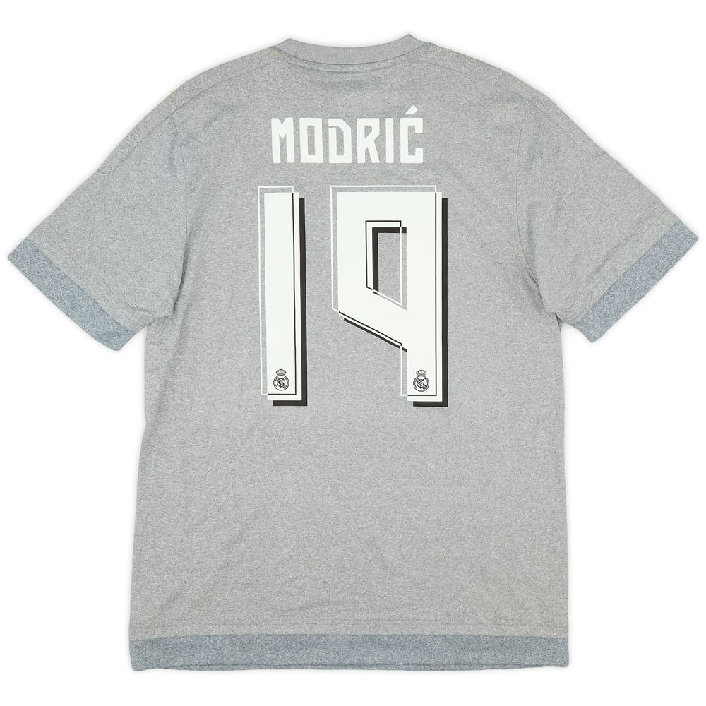 2015-16 Real Madrid Away Shirt Modric #19 (M)