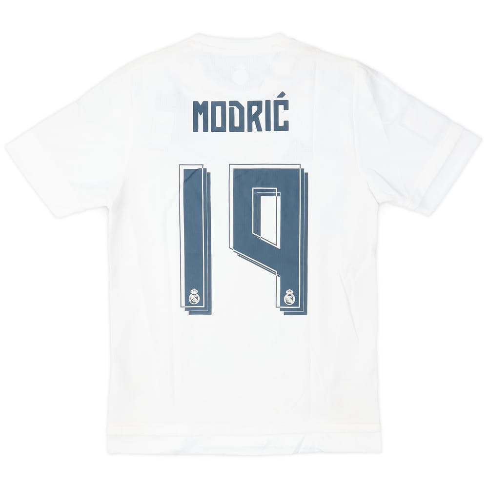 2015-16 Real Madrid Home Shirt Modric #19 (S)