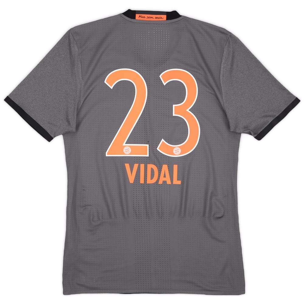 2016-17 Bayern Munich Player Issue Away Shirt Vidal #23 - 9/10 - (M)
