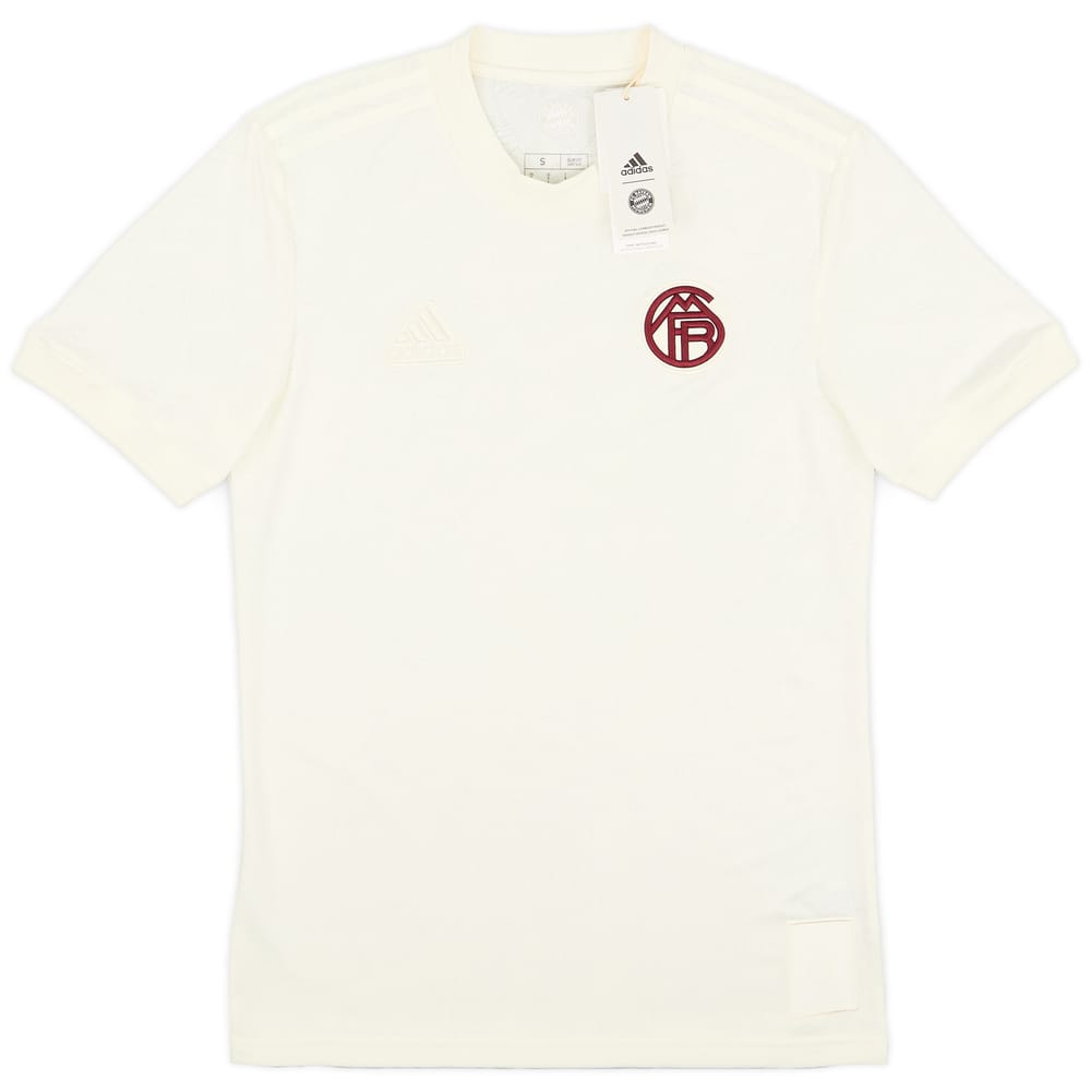 2023-24 Bayern Munich adidas Lifestyler Shirt (XS)