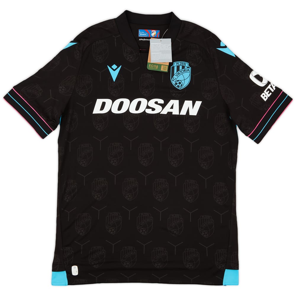 2023-24 Viktoria Plzeň Away Shirt