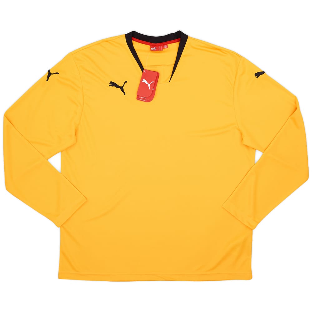 2010-11 Puma Template L/S Shirt - 9/10
