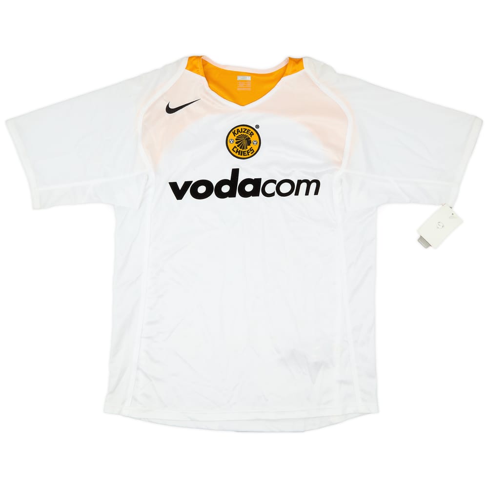 2004-05 Kaizer Chiefs Away Shirt (M)