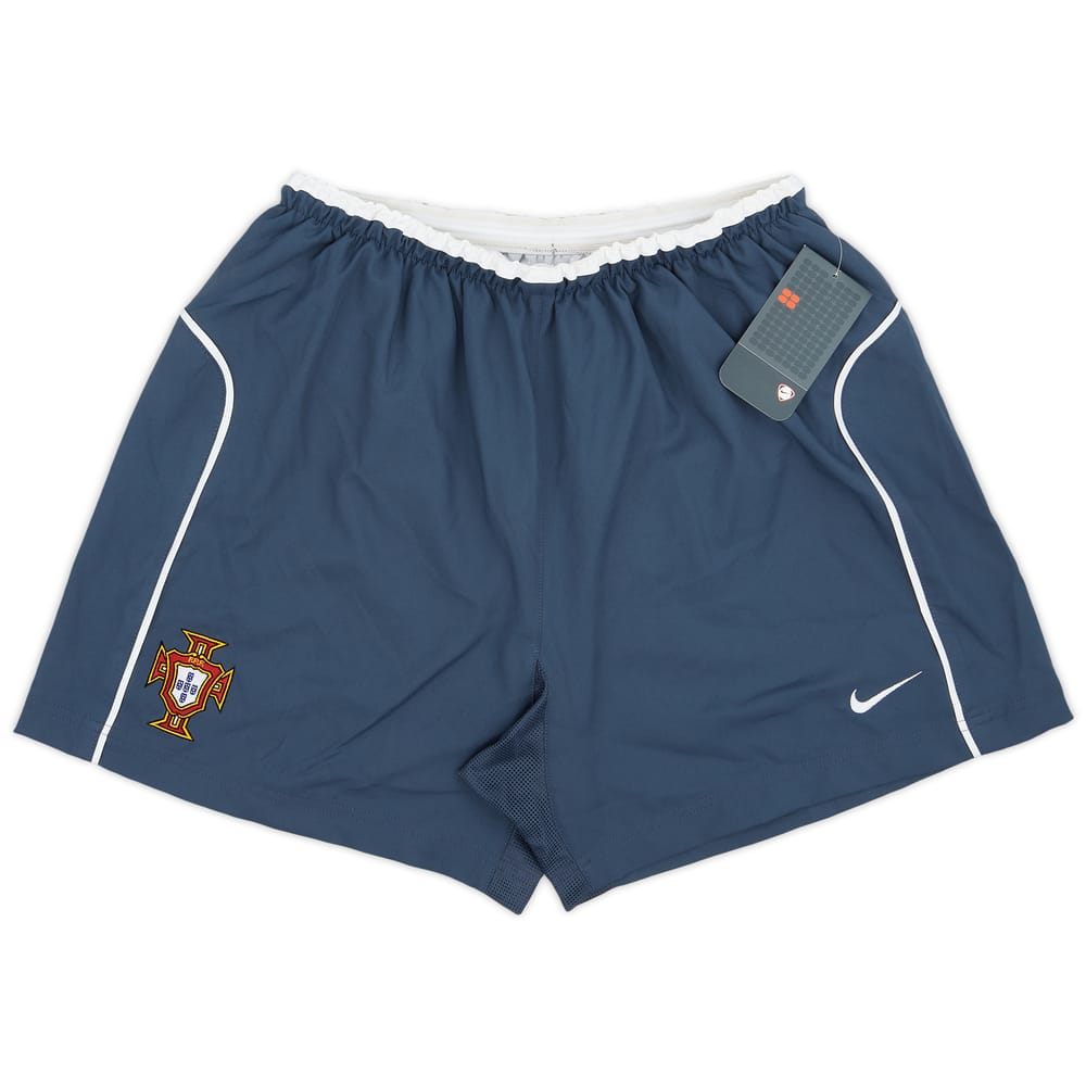 2002-04 Portugal Away Shorts (L)
