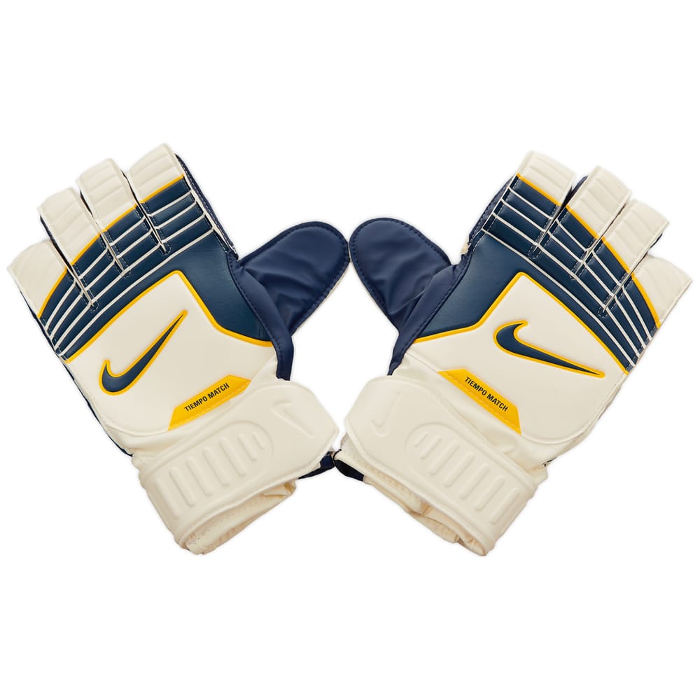 Nike Tiempo Match GK Gloves (Size 9)