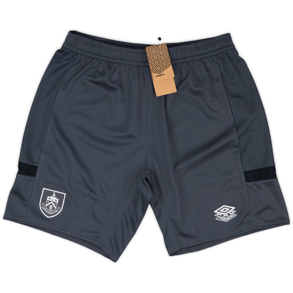 2023-24 Burnley Umbro Training Shorts (XL)