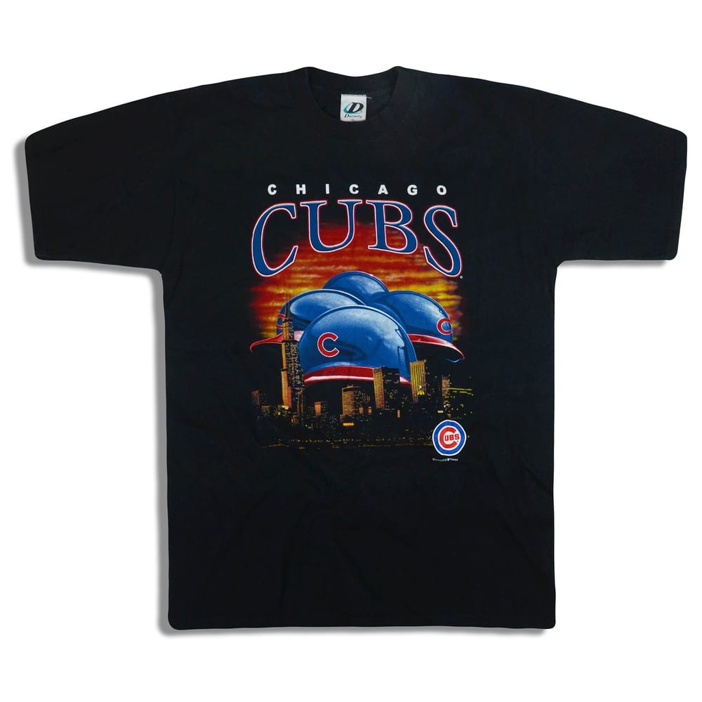 2002 Chicago Cubs Helmet Tee XL
