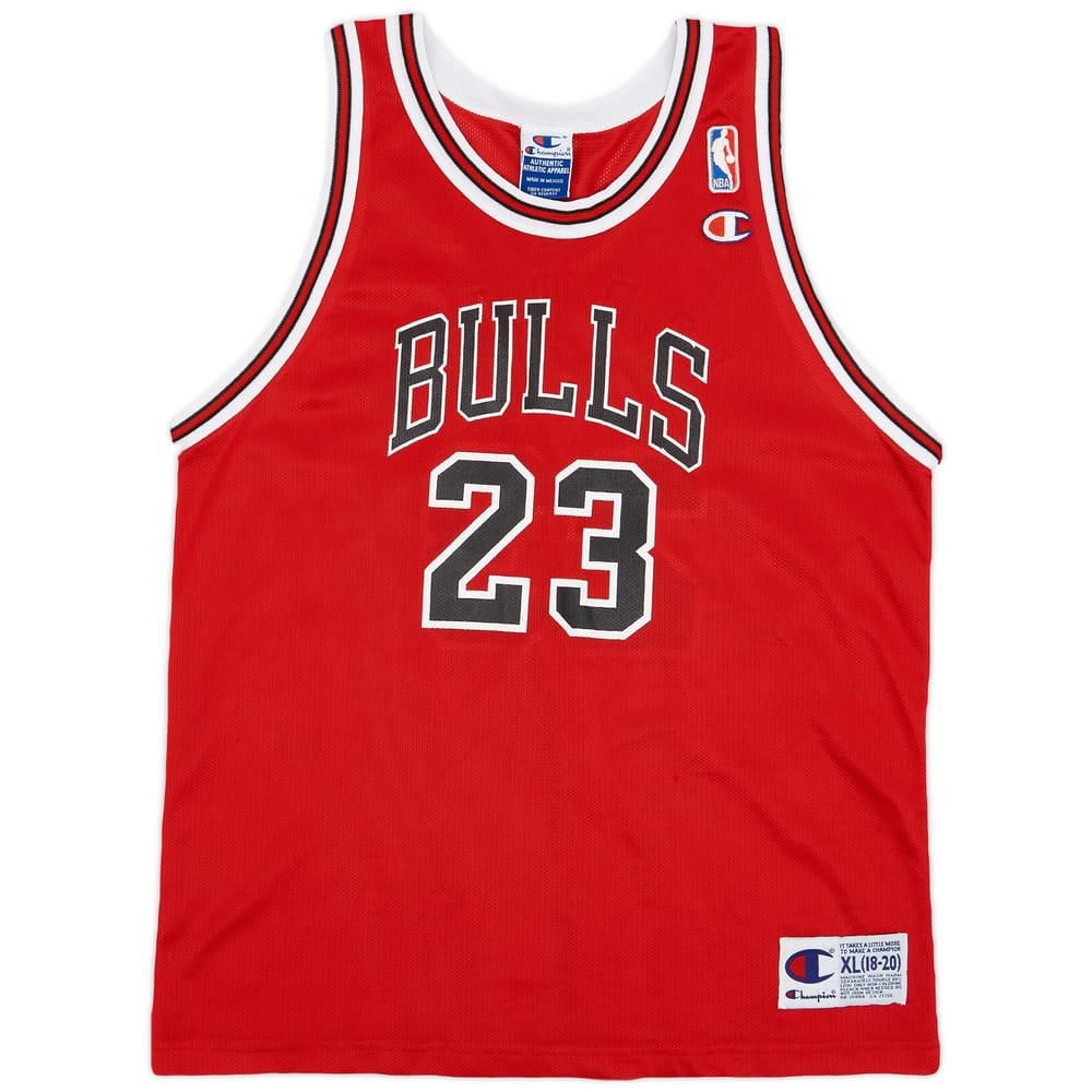 1995-98 Chicago Bulls Jordan #23 Champion Away Jersey - 7/10 - (XL.Boys)