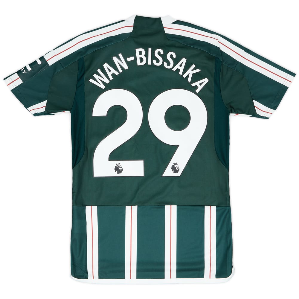 2023-24 Manchester United Away Shirt Wan-Bissaka #29 (S)