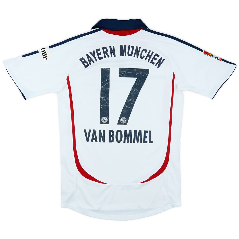 2006-07 Bayern Munich Away Shirt Van Bommel #17 - 5/10 - (S)