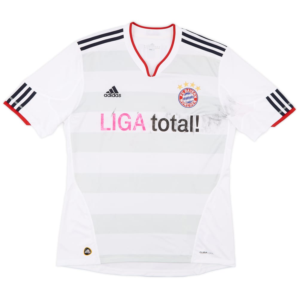 2010-11 Bayern Munich Away Shirt - 4/10 - (L)