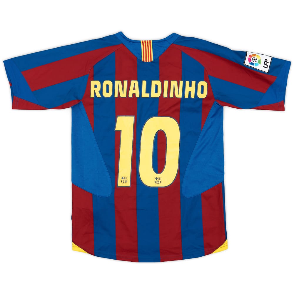 2005-06 Barcelona Home Shirt Ronaldinho #10 - 8/10 - (M.Boys)