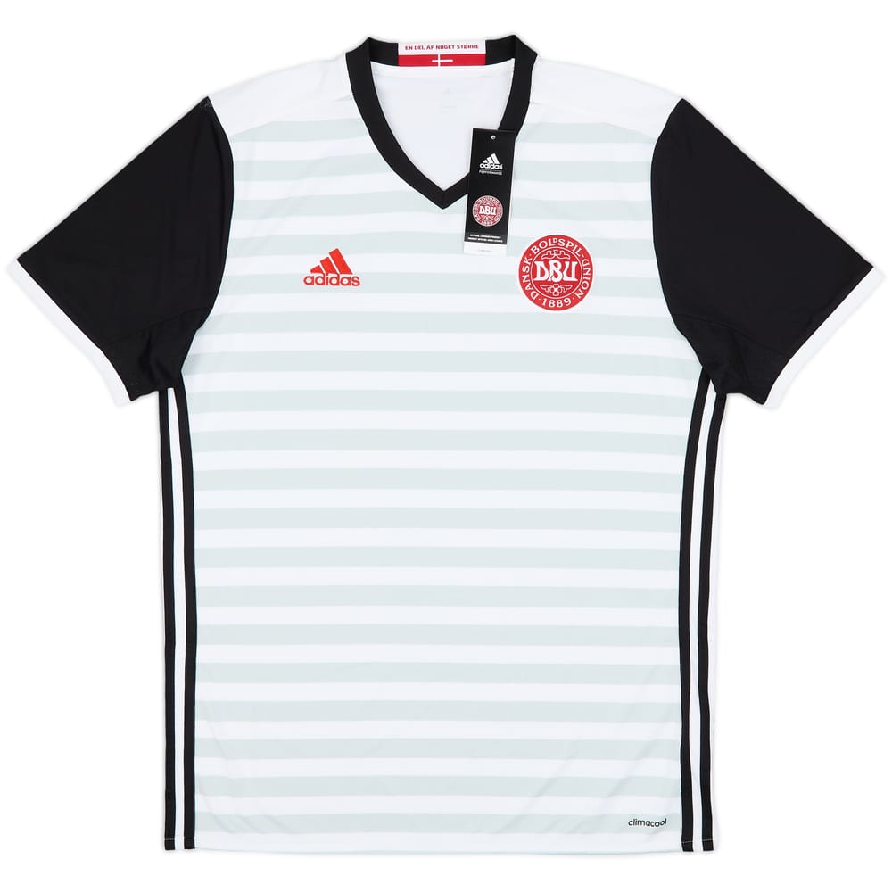 2015-16 Denmark Away Shirt (L)