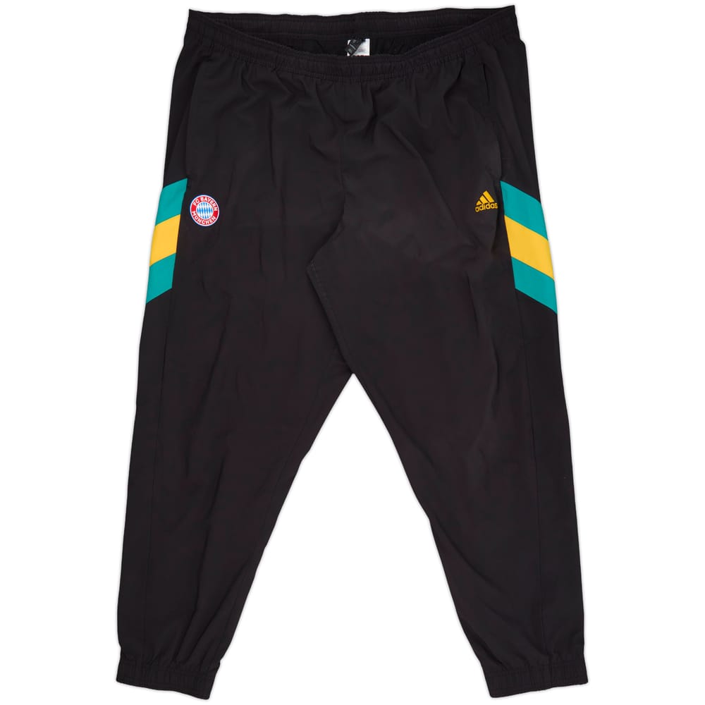 2022-23 Bayern Munich adidas Retro Track Pants/Bottoms - 9/10 - (3XL)