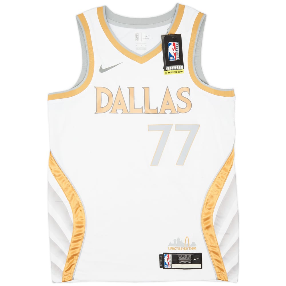 2020-21 Dallas Mavericks Doncic #77 Nike Swingman Alternate Jersey (M)