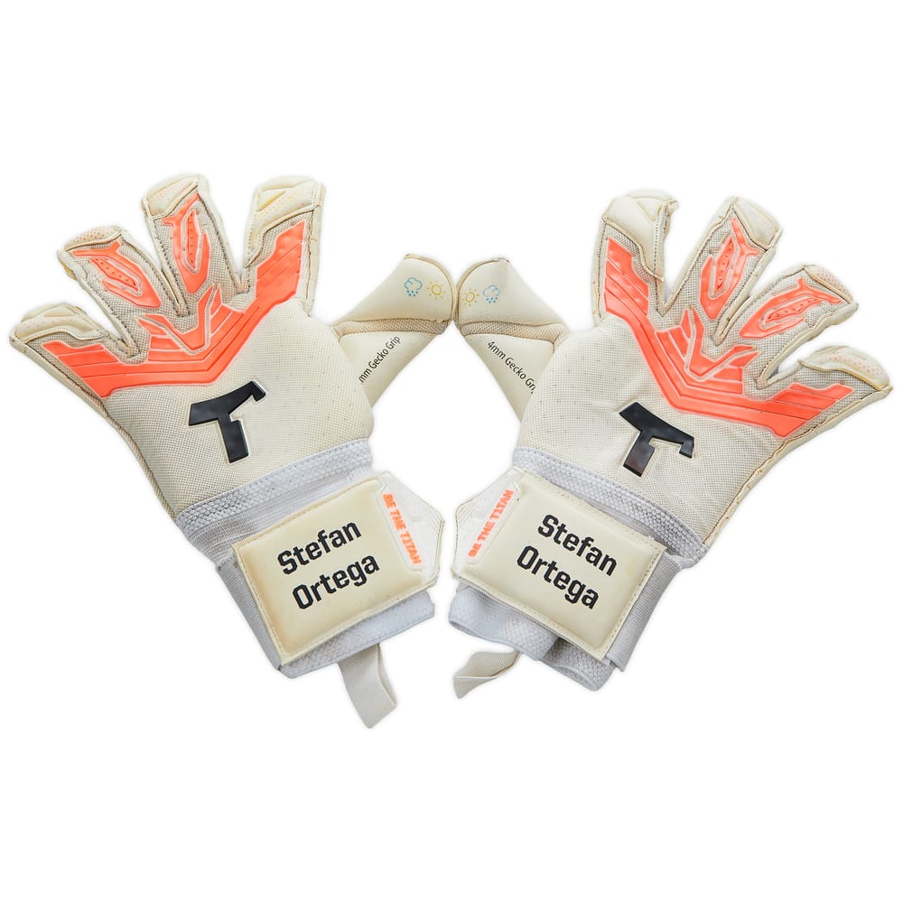 2022-23 T1tan Player Issue Alien Infinity 2.0 GK Gloves (Ortega) - 3/10 - (Size 10)