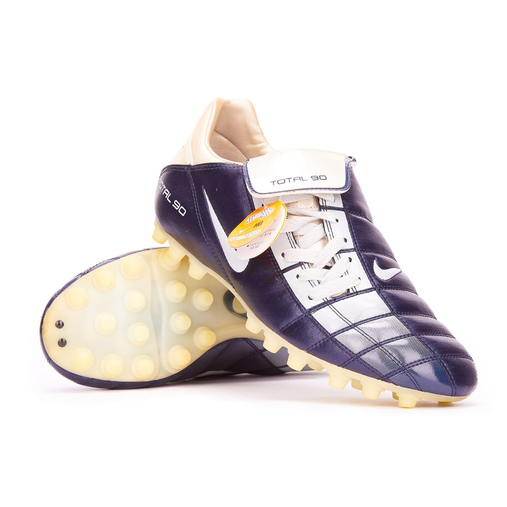 2003 Nike Total 90 II Football Boots *In Box* HG 8