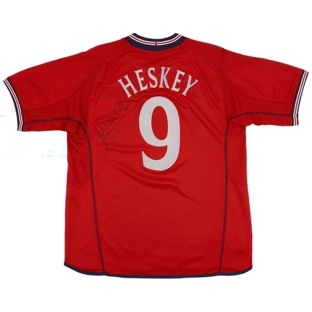 2002-04 England Signed Away Shirt Heskey #9 - 8/10 - (L)