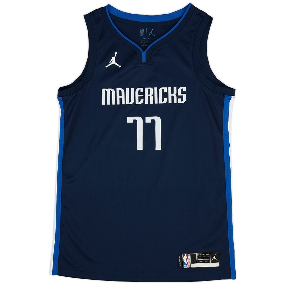 2020-22 Dallas Mavericks Doncic #77 Jordan Swingman Alternate Jersey (Excellent) S