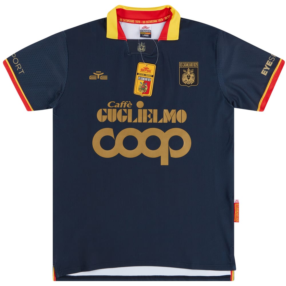 2021-22 Catanzaro Third Shirt