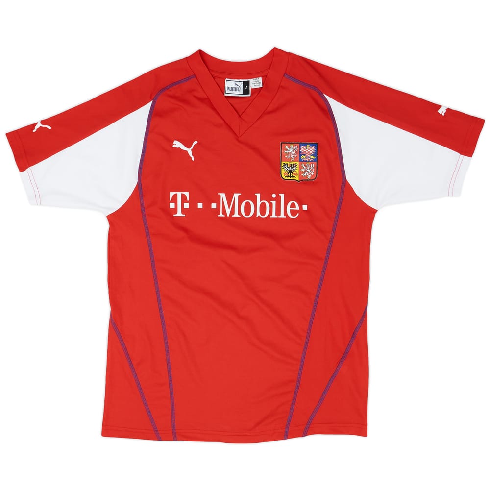 2004-05 Czech Republic Basic Home Shirt - 5/10 - (L)