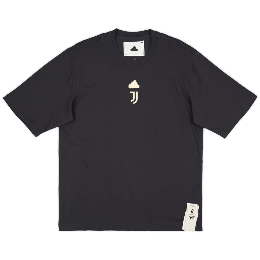 2024-25 Juventus adidas Lifestyler Tee (S)