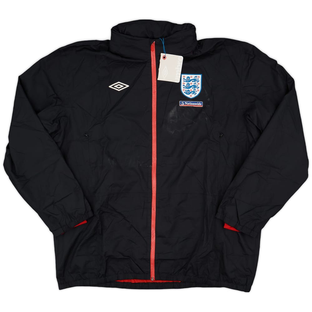 2010-11 England Umbro Hooded Rain Jacket (3XL)
