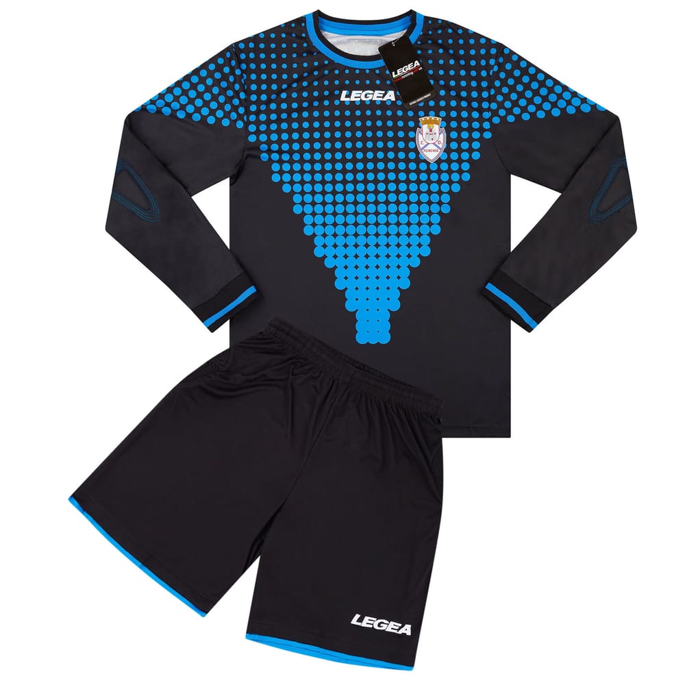 2021-22 CD Feirense GK Shirt & Shorts Kit (XL)
