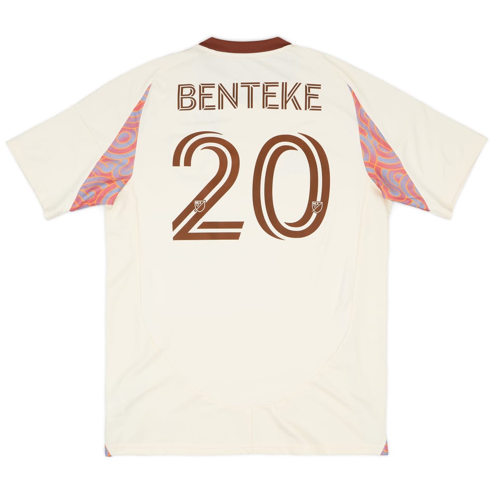 2025-26 DC United Away Shirt Benteke #20