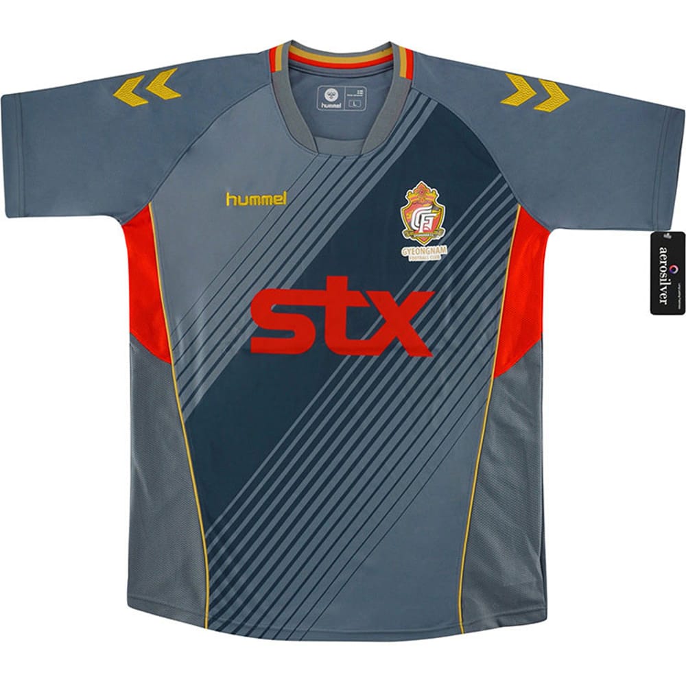 2013 Gyeongnam FC Away Shirt